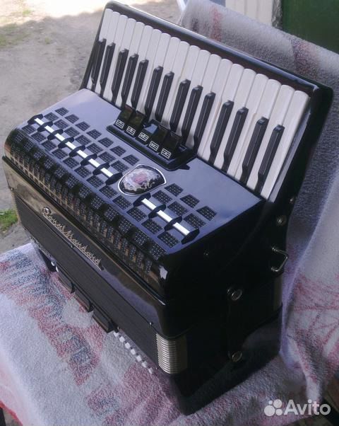 Weltmeister rubin-ii-60/30-кв руководство. Аккордеон вельтмайстер метеор. Аккордеон weltmeister meteor 3/4. Аккордеон метеор. Weltmeister meteor аккордеон.