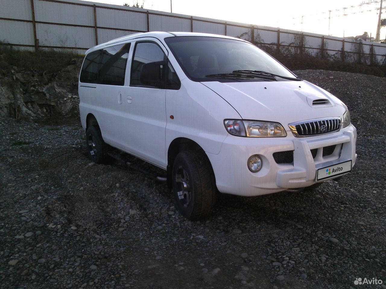 Хендай старекс 2002. Hyundai Starex 2002. Hyundai Starex 2000. Старекс 2000 полный привод. Starex 2000 полноприводный.