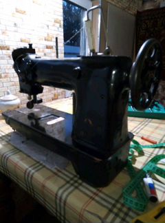 Промышленная швейная машинка пмз 34 класса
