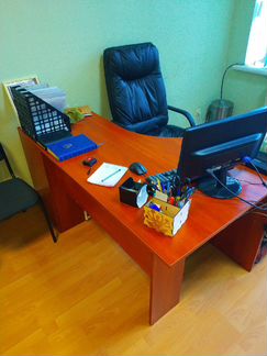 Продам мебель и комьпютеры для небольшого офиса