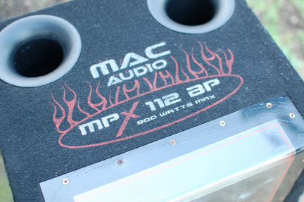 Сабвуфер MAC Audio MPX112BP