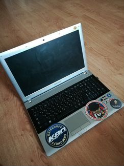 Ноутбук SAMSUNG RV515