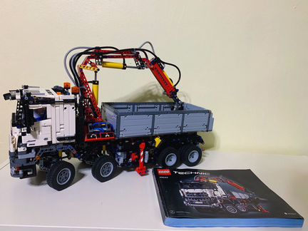 Lego Techniс Mercedes Arocs 42043