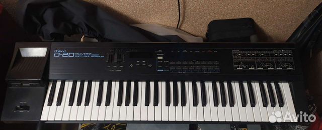 Синтезатор Roland-D20