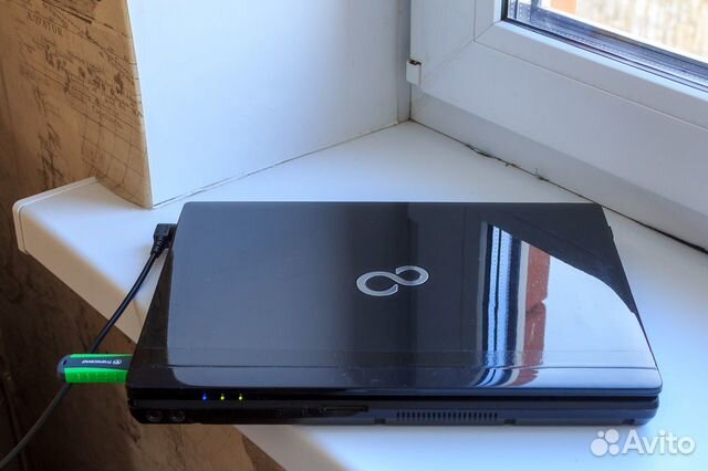 Ноутбук Fujitsu Lifebook P771