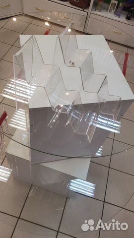 Подставка настольная