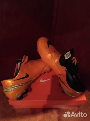 Футбольные бутсы Nike Mercurial Vapor IV FG. italy