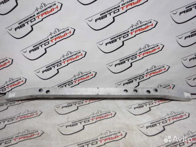 Усилитель бампера nissan cedric gloria ENY34 HY34 MY34 Y34 передняя 62032AG000