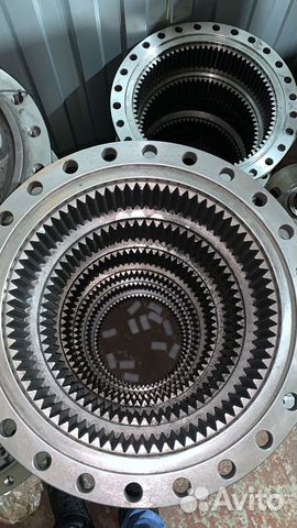 Корпус Редуктора Hitachi Хитачи барабан ZX200