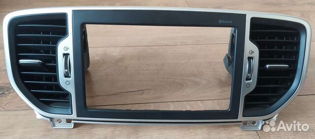 Рамка с дефлекторами Kia Sportage 4 ql до рестайли