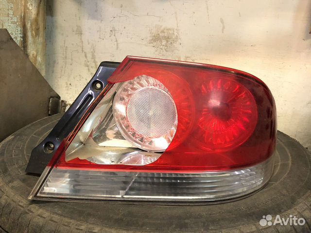 Фара правая на mitsubishi lancer 9