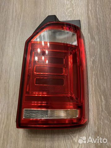 Продается задний правый фонарь