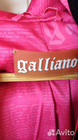 Черная куртка Galliano