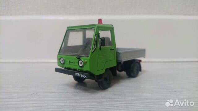 Модель 1:43 Multicar M25