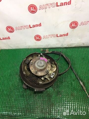 Ступица задняя левая Mazda Premacy CP8W