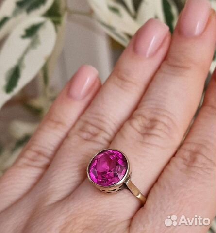 Серебряное кольцо 875 пробы корунд