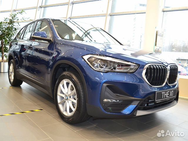 BMW X1 2.0 AT, 2022