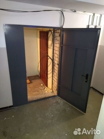 Дверь металлическая тамбурная