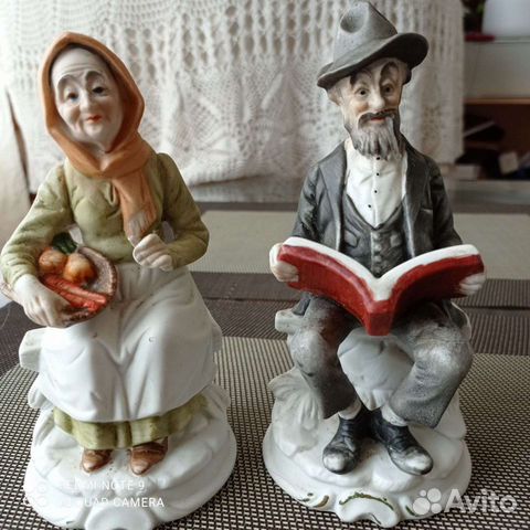 Парные статуэтки из бисквитного фарфора