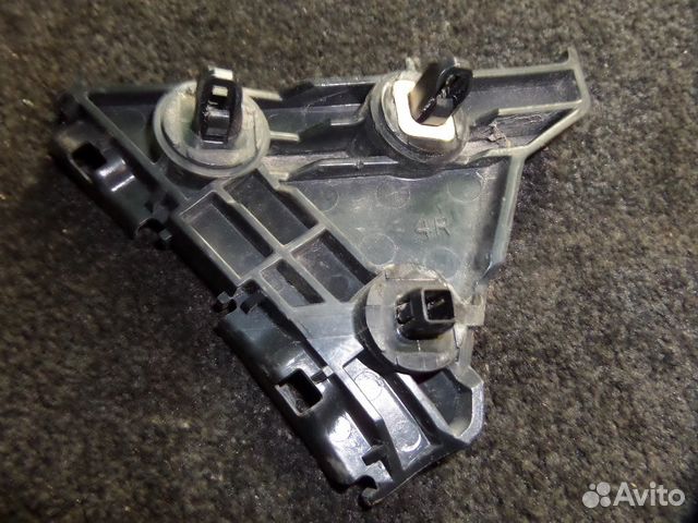 Кронштейн заднего бампера Toyota Camry 06-11 г. в Кронштейн заднего бампера Toyota Camry 06-11 г. в