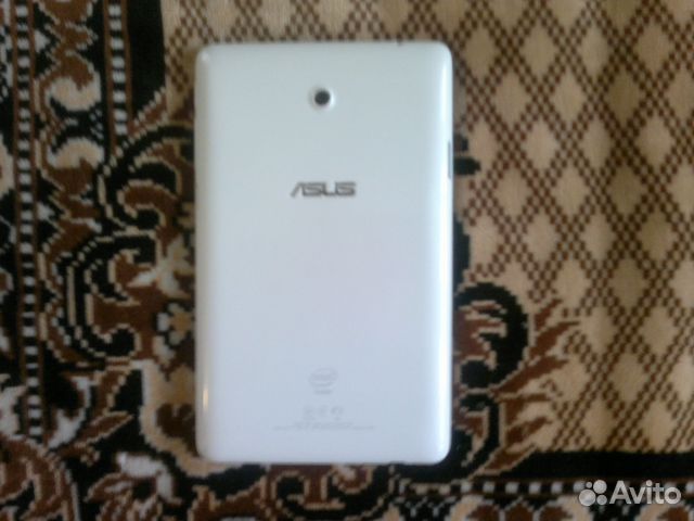 Новый практически Аsus Fonepad 7 3g ME371MG