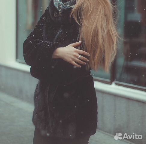 Мутоновая шуба с отделкой из норки