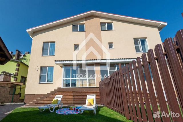 

Коттедж 180 м² на участке 8 сот.