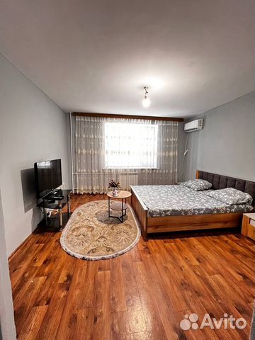 

1-к. квартира, 60 м², 4/10 эт.