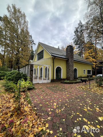 

5-к. дом, 280 м²