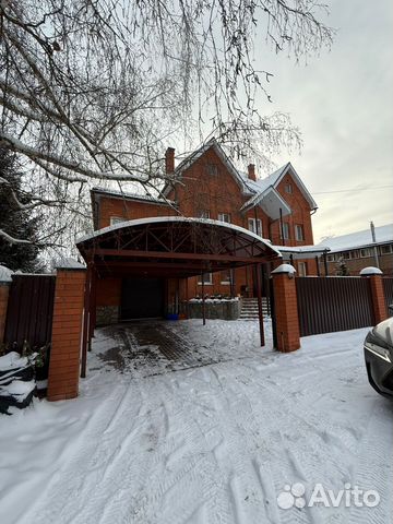 

7-к. коттедж, 450 м²