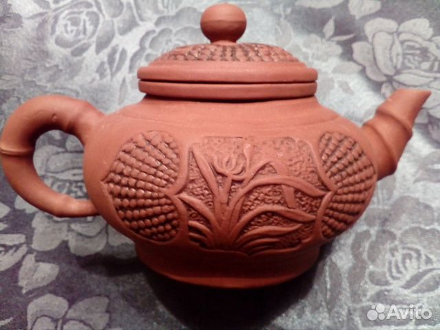 Чашки для кофе и чая и чайники из исинской глины Чашки для кофе и чая и чайники из исинской глины