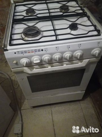 Газовая плита Ariston G540 Газовая плита Ariston G540