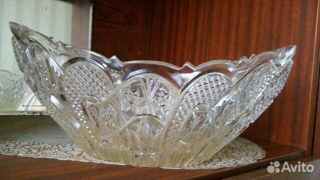 Хрустальное глубокое блюдо 