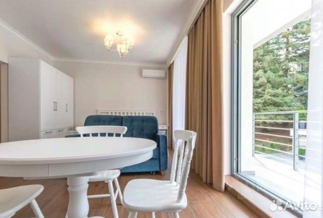 

Квартира-студия, 42 м², 1 кровать