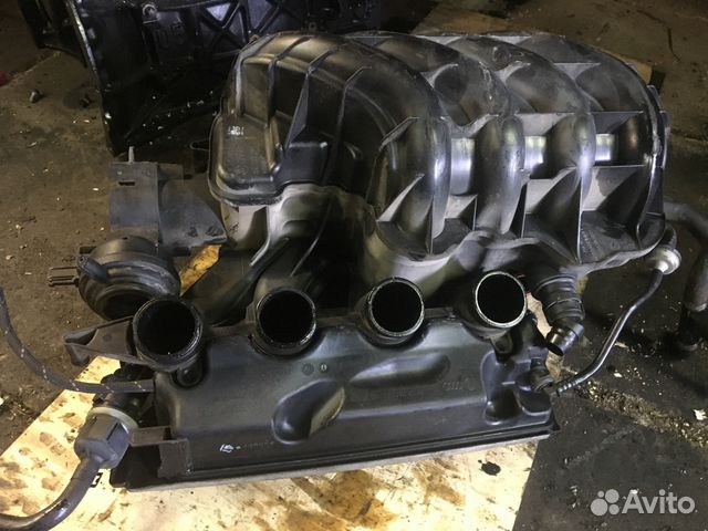 Коллектор впускной для Volkswagen Passat B6 2.0
