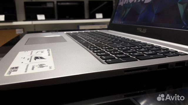 Ноутбук asus i5-6200/GTX950 FullHD SSD