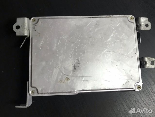 Блок управления двс Toyota Celcior UCF11, 1002731