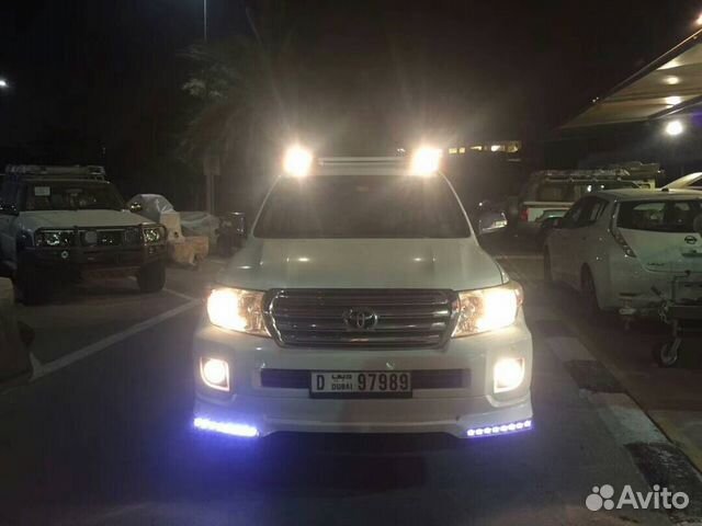 Рейлинги с подсветкой на Toyota Land Cruiser 200 Рейлинги с подсветкой на Toyota Land Cruiser 200