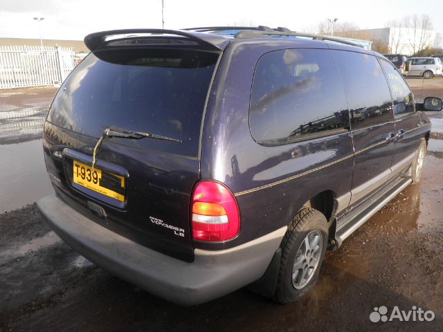 В разборе chrysler voyager Grand Voyager 3 1999