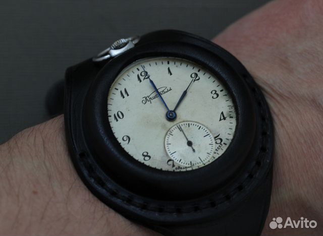 Часы Кристалл СССР карманные на кожаном ремне в