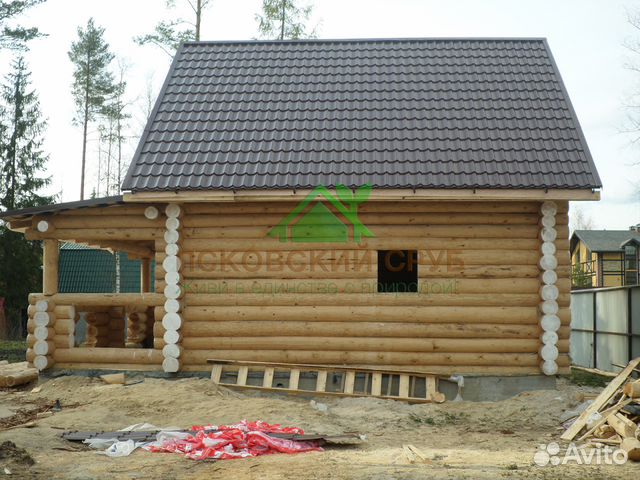 Gradimo kuće od drveta pod skupljanjem u Vologdi, Lenjingradu, Moskvi, Jaroslavlju, Tveru, Arhangelsku i drugim područjima europskog dijela Rusije.