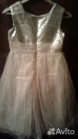 Нарядное платье