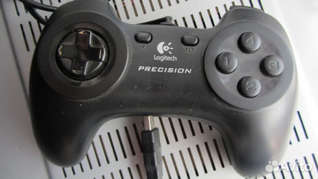 Джойстик Logitech precision