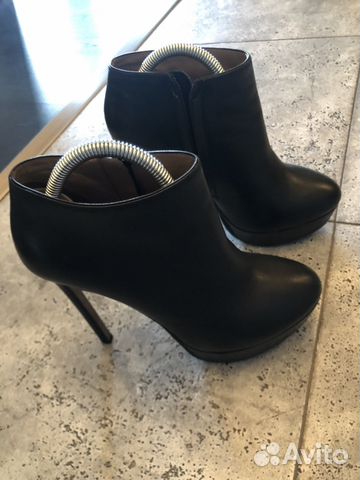 Ботильоны corsocomo р. 37 кожа Ботильоны corsocomo р. 37 кожа