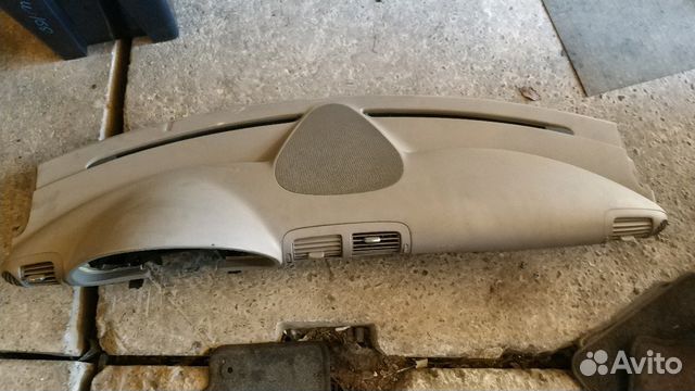 Mercedes w203 торпеда рест бежевая