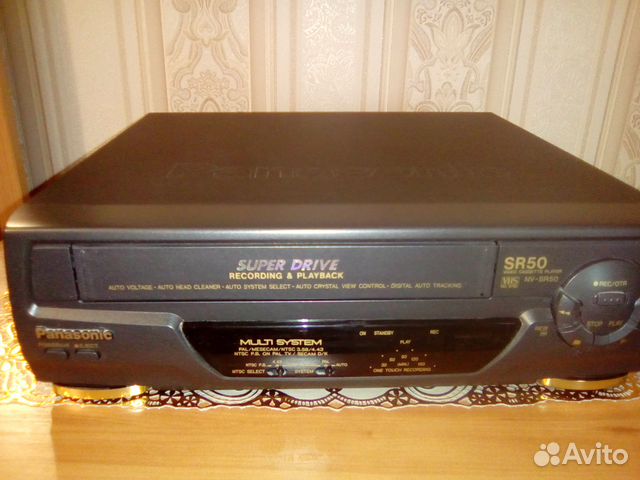 Видеомагнитофон VHS Panasonic NV-SR50