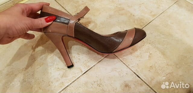 Новые туфли лодочки кожа бежевые оригинал Новые туфли лодочки кожа бежевые оригинал