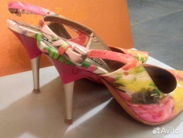 Босоножки baldinini 38р