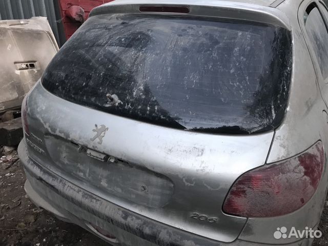 Крышка багажника пежо 206 бу Крышка багажника пежо 206 бу