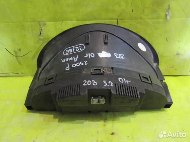 Щиток приборов Mercedes C203 00-06г 32166 Щиток приборов Mercedes C203 00-06г 32166